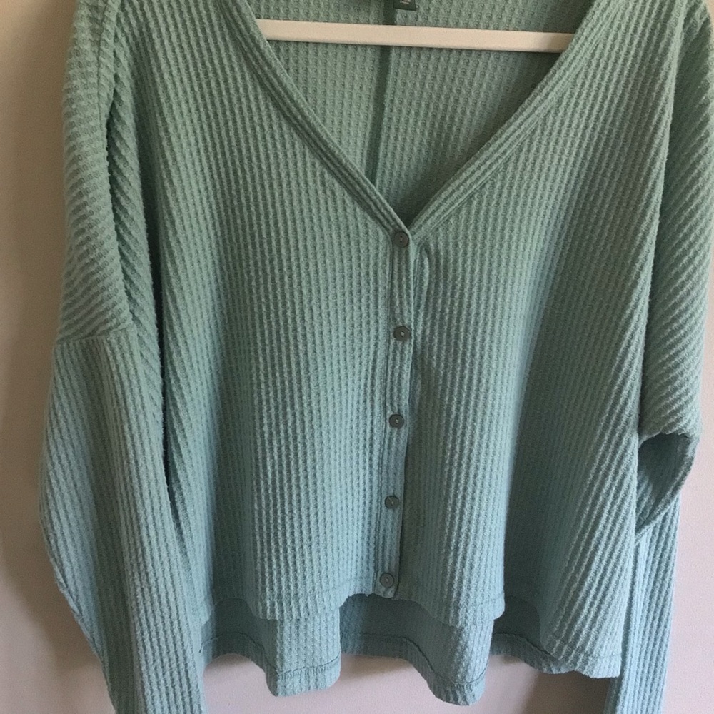 Wild Fable Robin Egg blue light cropped sweater. Size Large